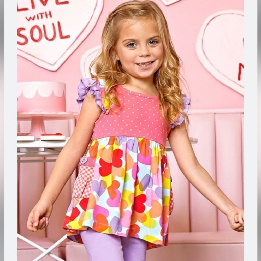 Girls 8 Matilda Jane heart ruffle sleeve tunic with heart buttons ❤️